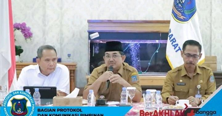Bupati Tanjab Barat Pimpin Rakor Supervisi atas Evaluasi Perencanaan dan Penganggaran Pemda Tahun 2023