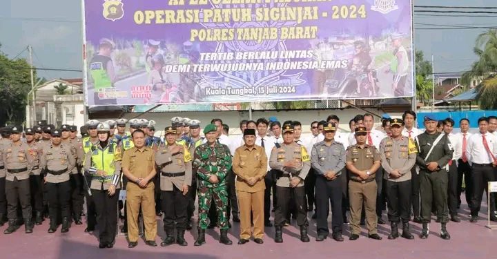 Bupati UAS ikuti Gelar Pasukan Operasi Patuh Siginjai 2024