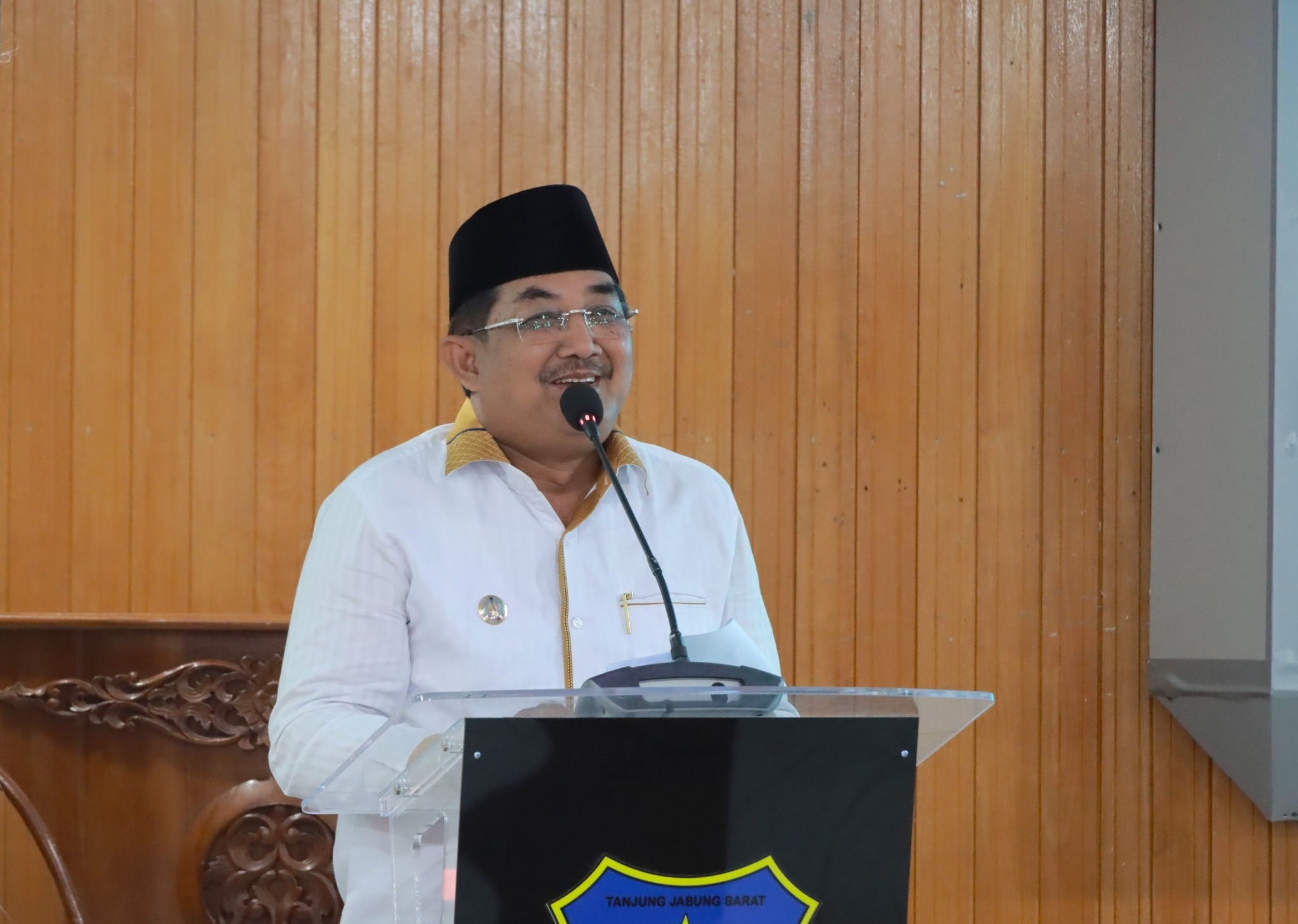 Demi Layanan Prima, Bupati Tanjab Barat Mulai Terapkan Sistem Tiket Online di Pelabuhan Penyeberangan Kuala Tungkal