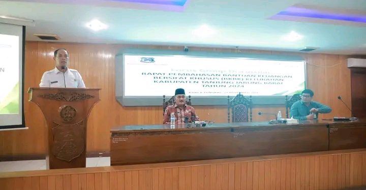 Pjs Bupati Hadiri FGD Rapat Pembahasan BKBK Kelurahan